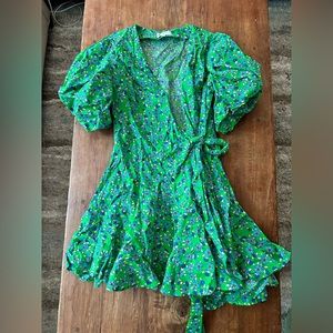 Women’s wrap dress